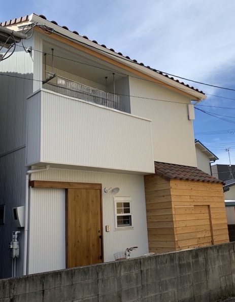 雨漏りと寒さをまとめて解決｜築40年・屋根外壁サッシリフォーム